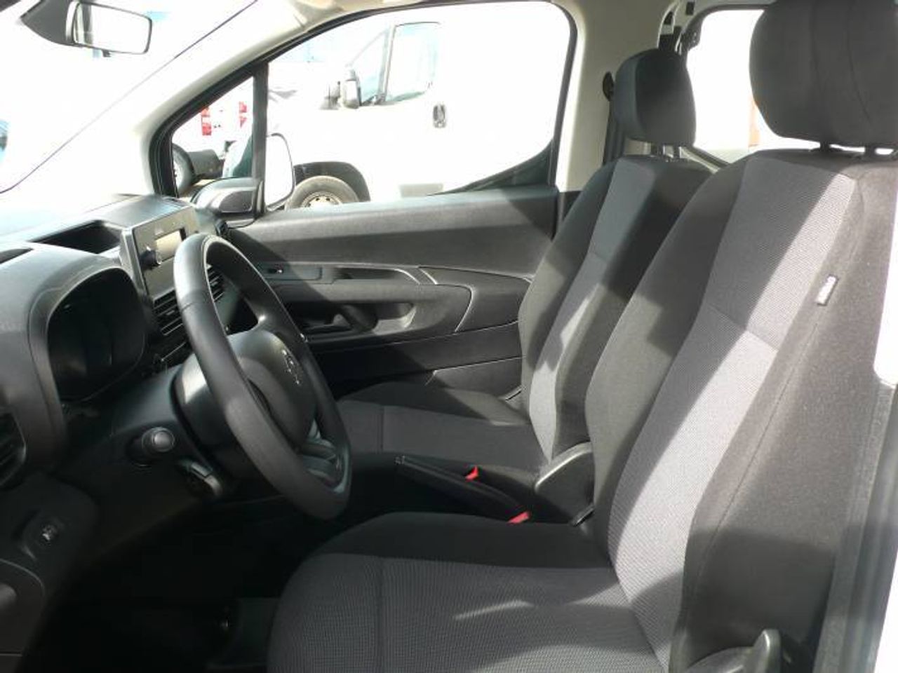Citroën Berlingo LIVE M 1.5 BLUEHDI  - Foto 11