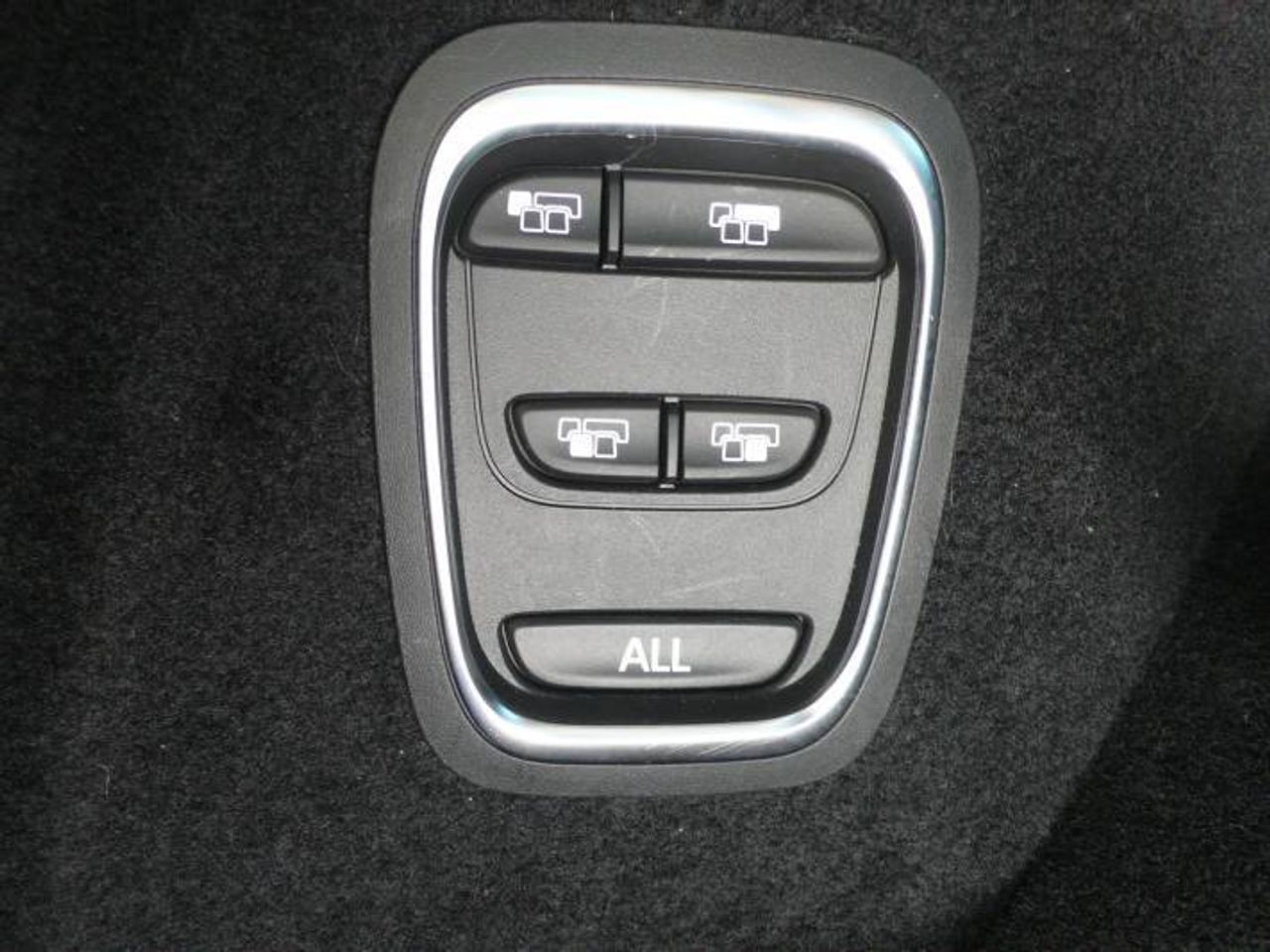 Renault Grand Scénic 103 kW (140CV) EDCLimited TCe GPF MY21  - Foto 14