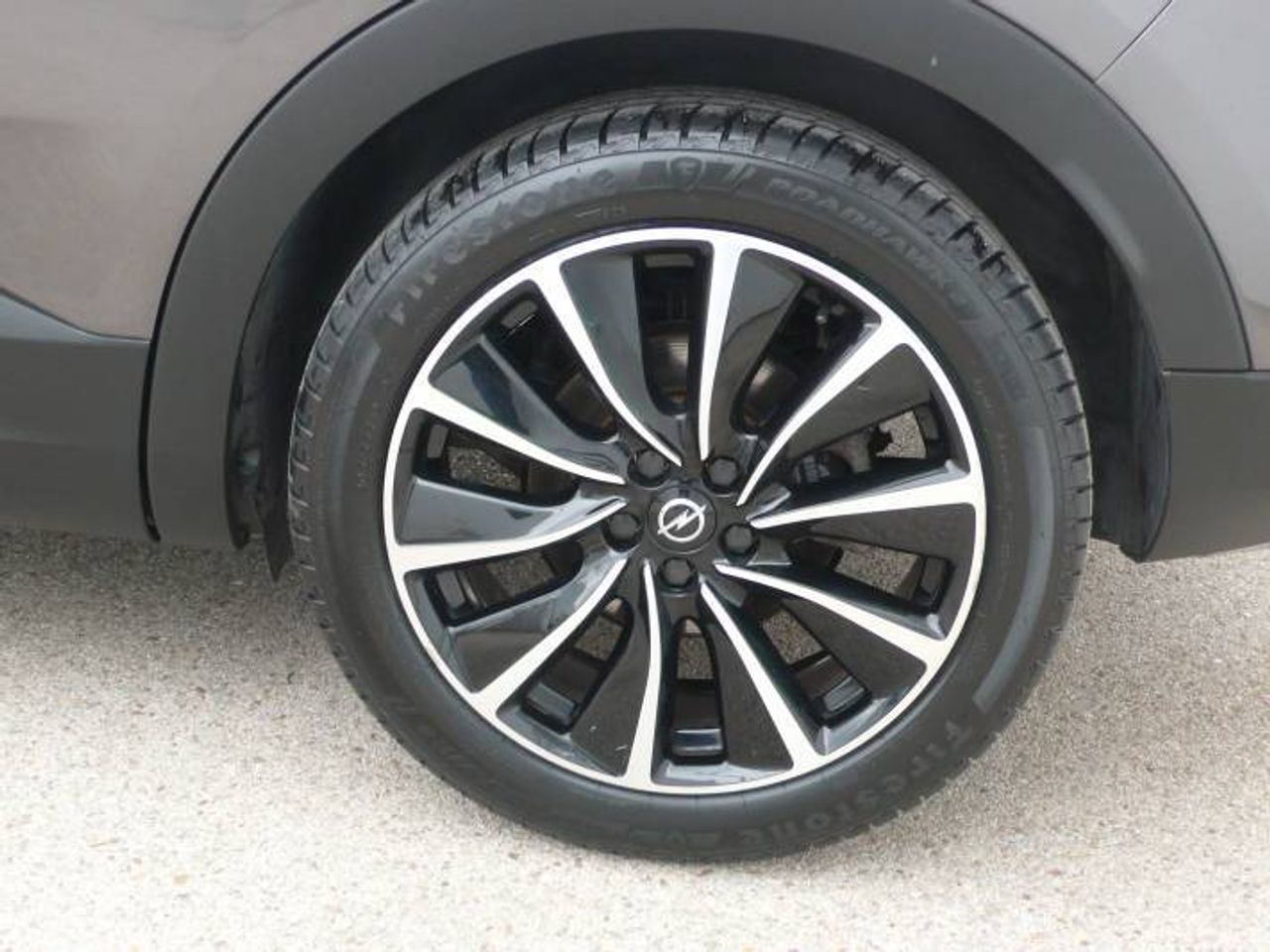 Opel Grandland X Plug-in-Hybrid Ultimate 1.6  AT8  - Foto 38