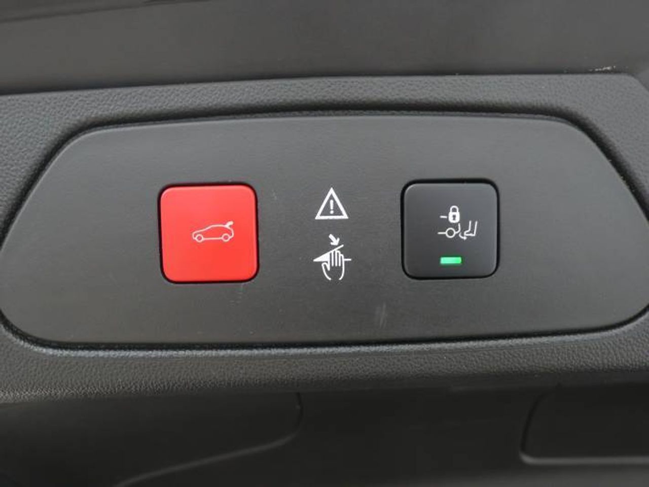 Opel Grandland X Plug-in-Hybrid Ultimate 1.6  AT8  - Foto 15