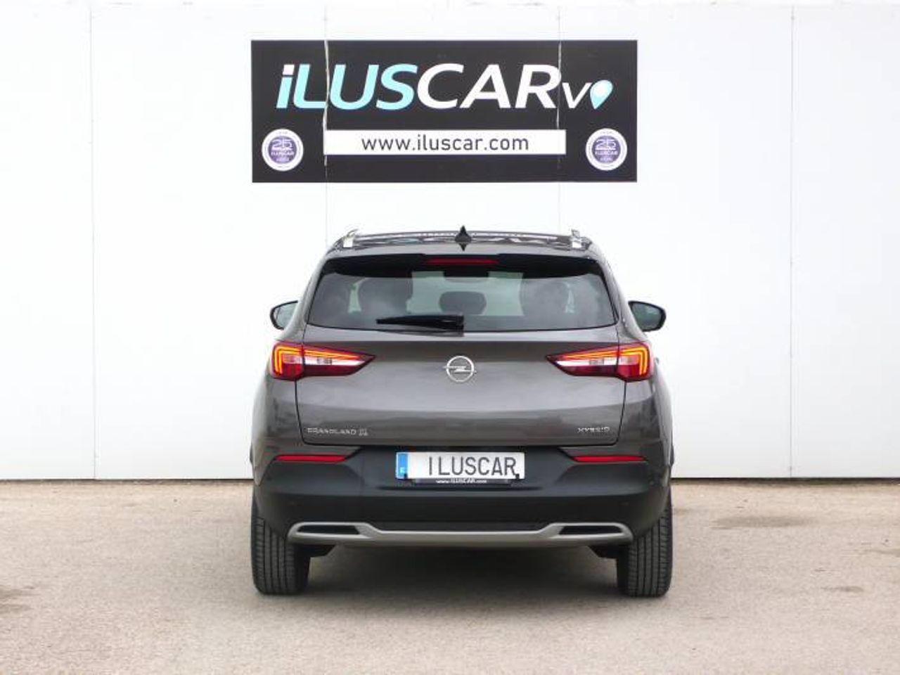 Opel Grandland X Plug-in-Hybrid Ultimate 1.6  AT8  - Foto 5