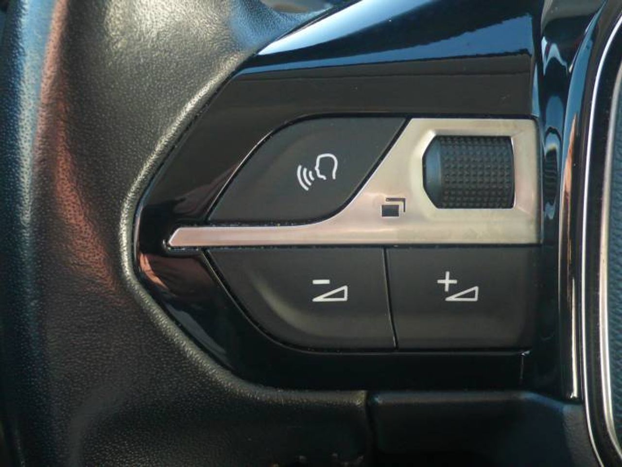 Peugeot 208 N208 5P Active Pack PureTech 100 S&S 6 Vel MAN  - Foto 28