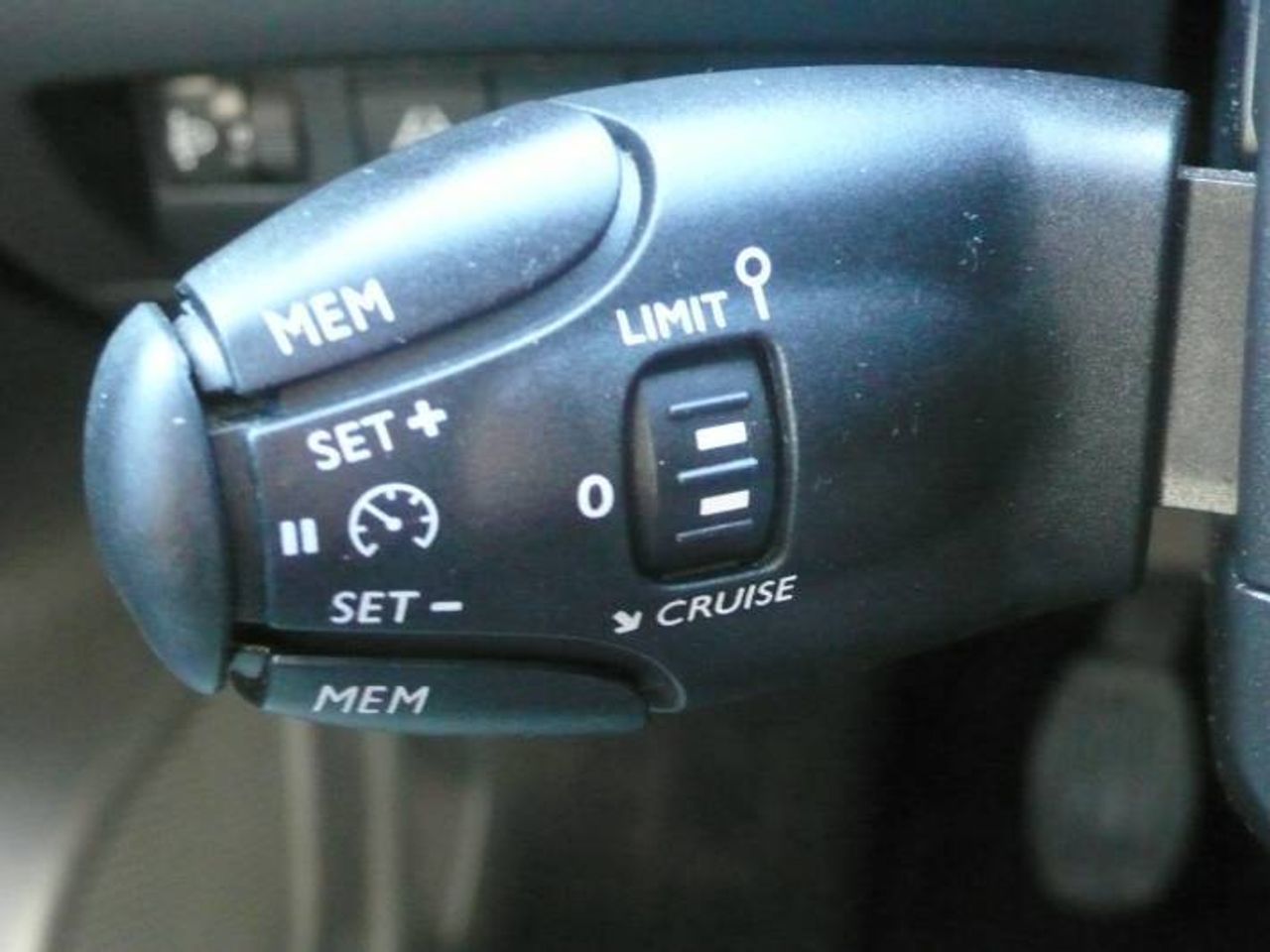 Peugeot 208 N208 5P Active Pack PureTech 100 S&S 6 Vel MAN  - Foto 27