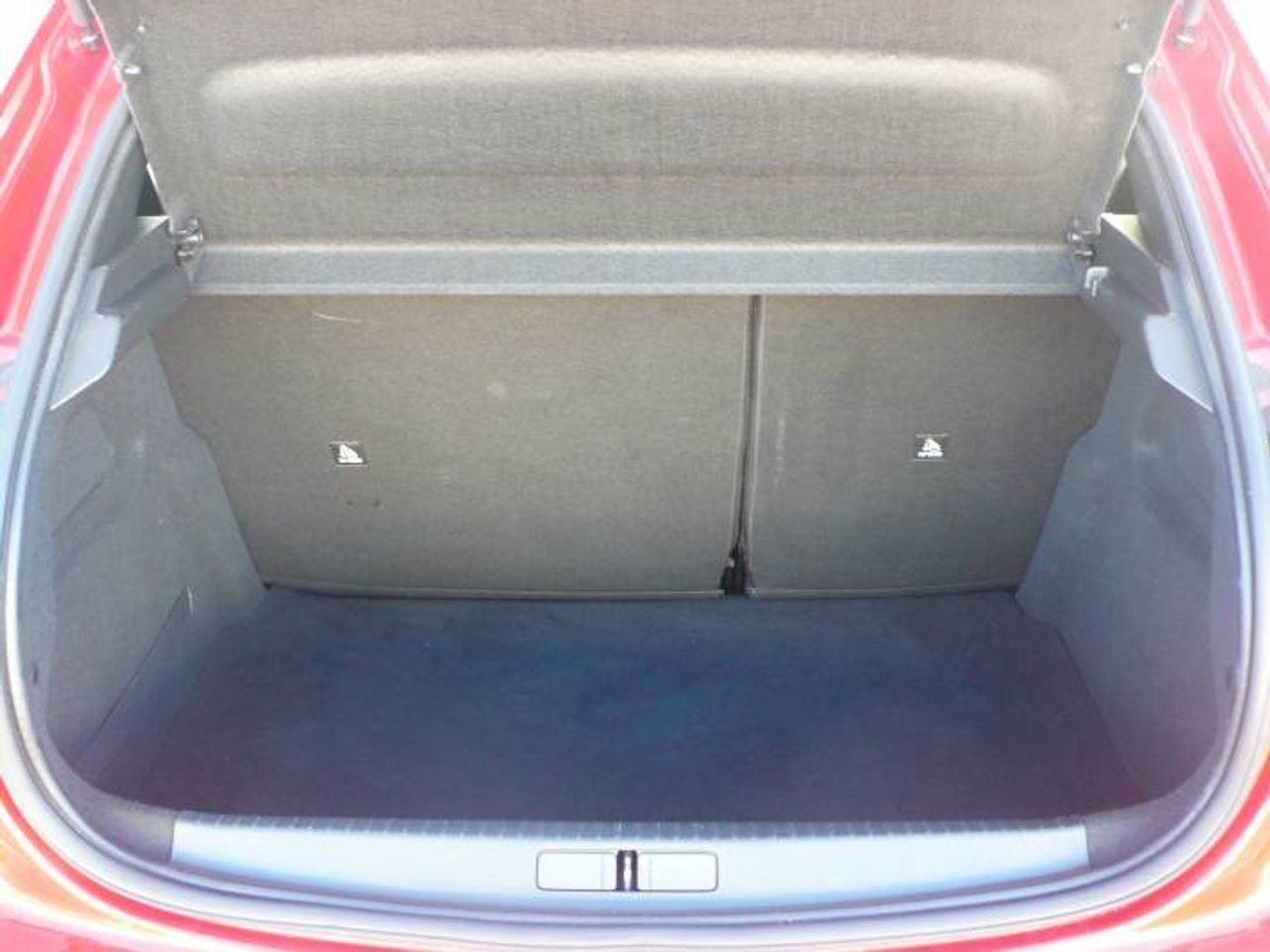 Peugeot 208 N208 5P Active Pack PureTech 100 S&S 6 Vel MAN  - Foto 13