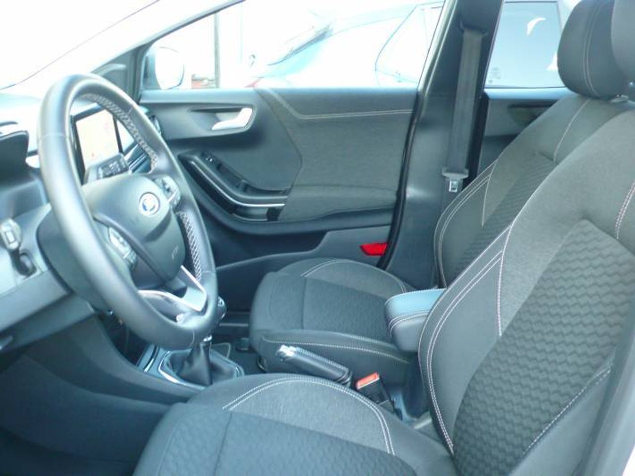 Ford Puma 1.5 Ecoblue 120cv Titanium  - Foto 9