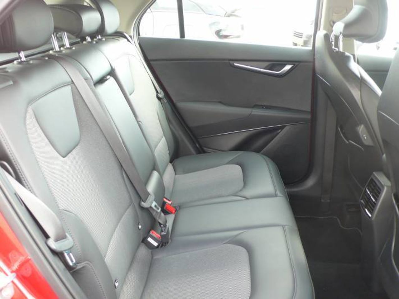 Kia Niro 1.6GDI HEV 141 CV DRIVE  - Foto 13