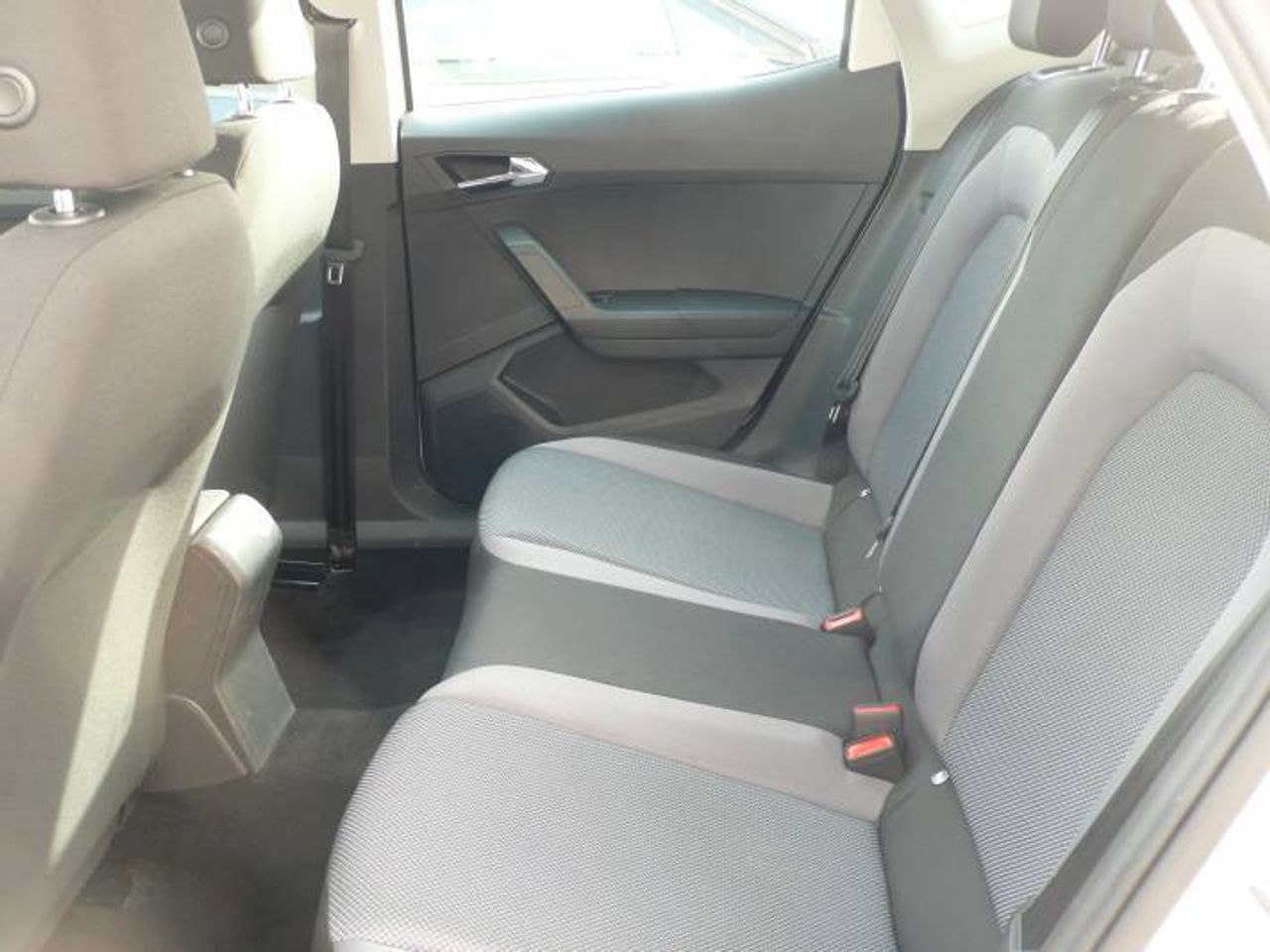 Seat Arona 1.0 TSI 81kW (110CV) Style Go2 5 Puertas  - Foto 10