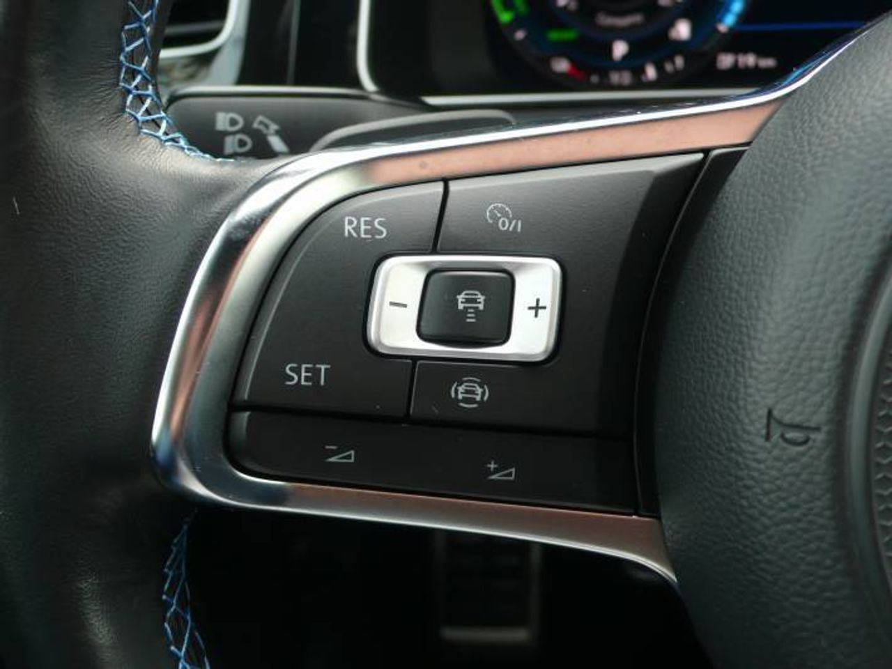 Volkswagen Golf GTE 1.4 TSI 205CV AT6 E6D  - Foto 12