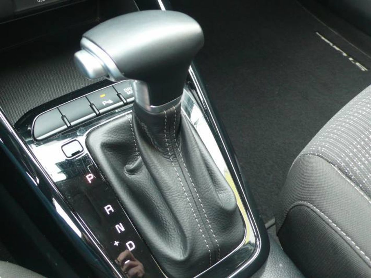 Kia Stonic 1.0 T-GDi 88kW (120CV) MHEV Drive DCT  - Foto 27