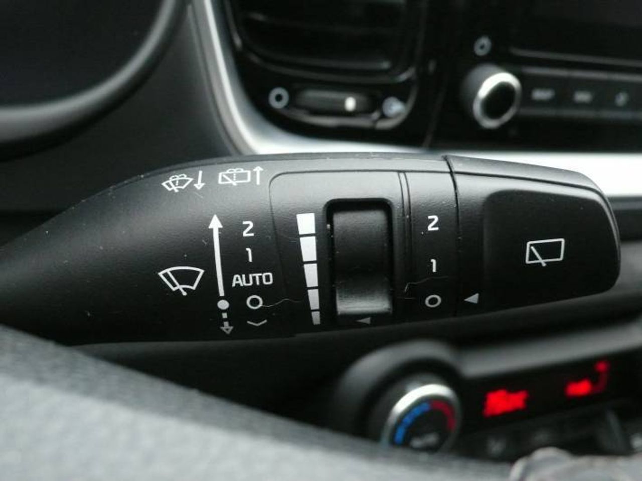 Kia Stonic 1.0 T-GDi 88kW (120CV) MHEV Drive DCT  - Foto 29