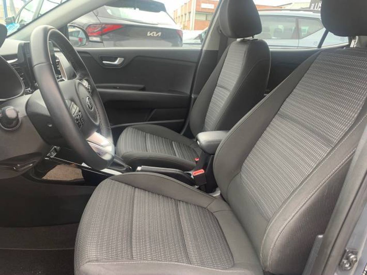 Kia Stonic 1.0 T-GDi 88kW (120CV) MHEV Drive DCT  - Foto 9