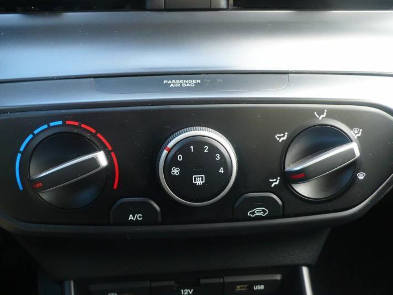 Hyundai i20 1.0TGDI 74KW 100CV 48V KLASS  - Foto 22