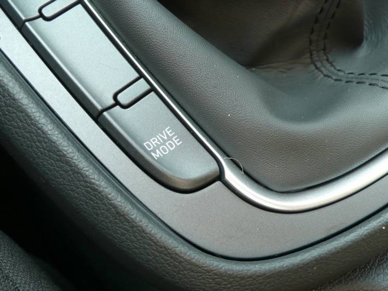 Hyundai Kona 1.0 TGDI 48V Klass 4X2  - Foto 28