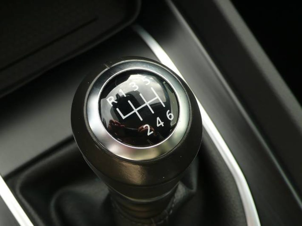 Nissan Qashqai DIG-T 103kW (140CV) mHEV 4x2 Acenta  - Foto 27