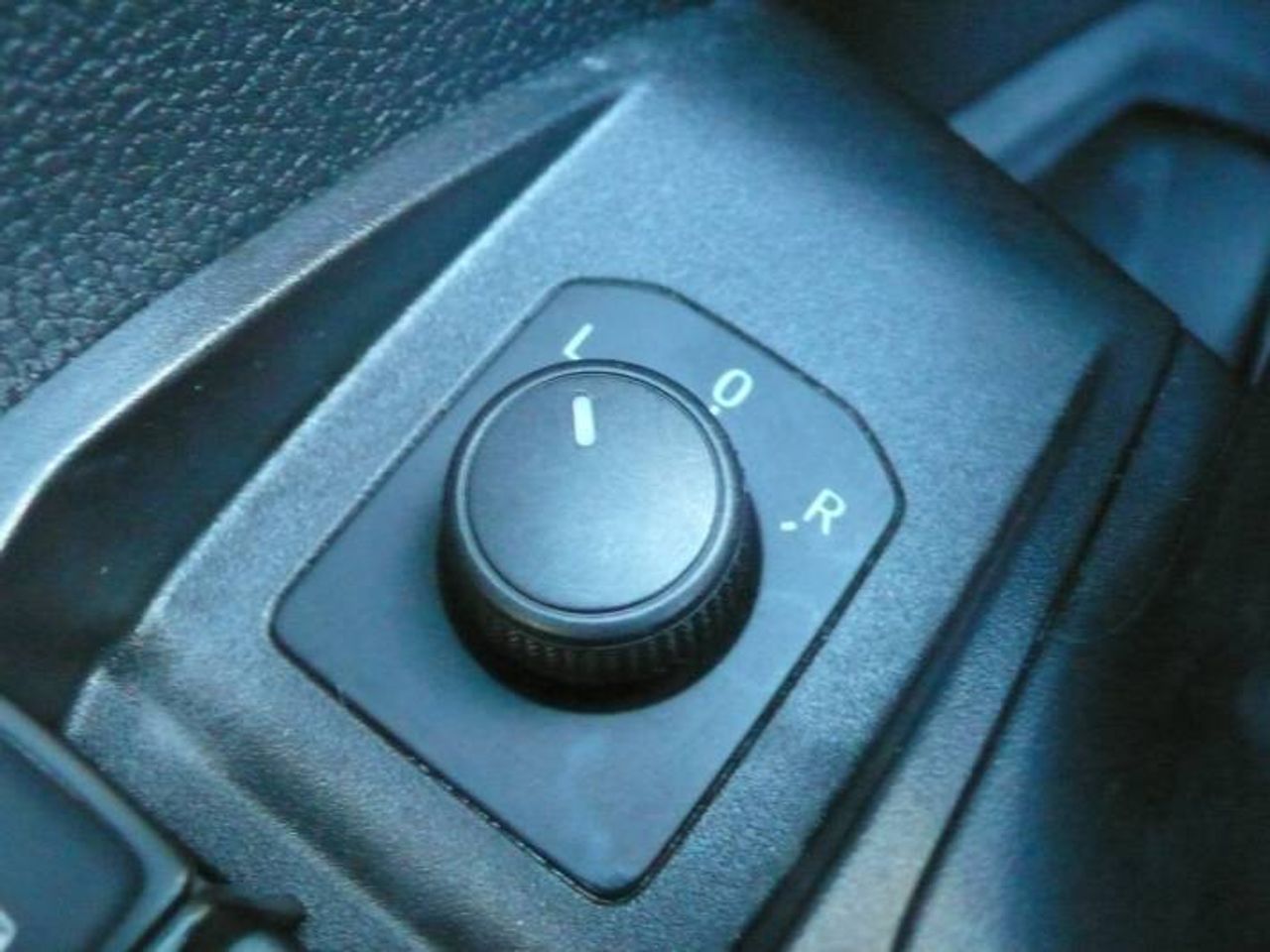 Seat Ibiza 1.0 MPI 59kW (80CV) Reference Plus  - Foto 26