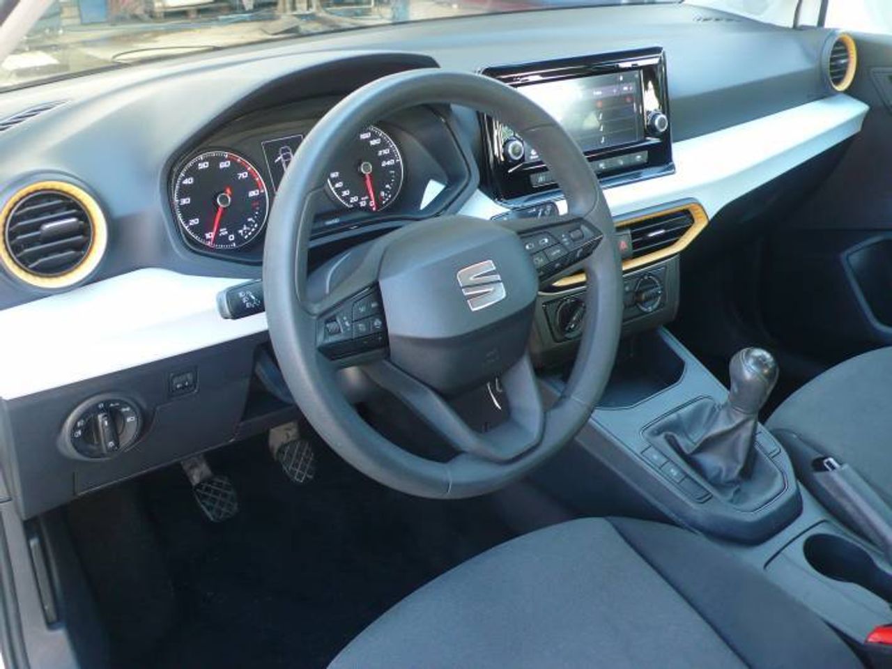 Seat Ibiza 1.0 MPI 59kW (80CV) Reference Plus  - Foto 3