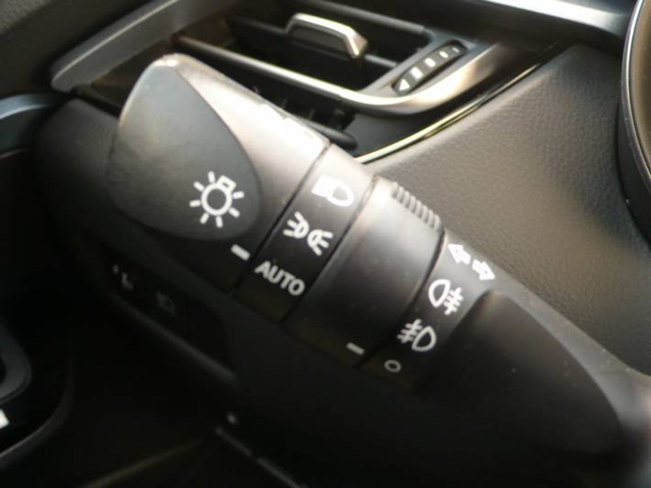 Toyota C-HR 125H Advance  - Foto 33