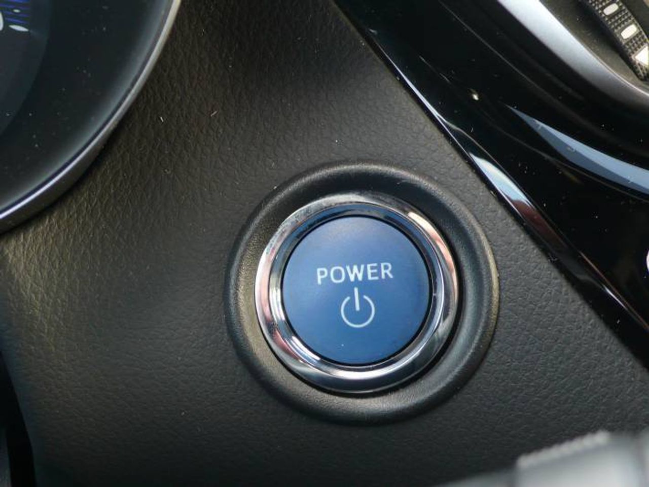 Toyota C-HR 125H Advance  - Foto 24