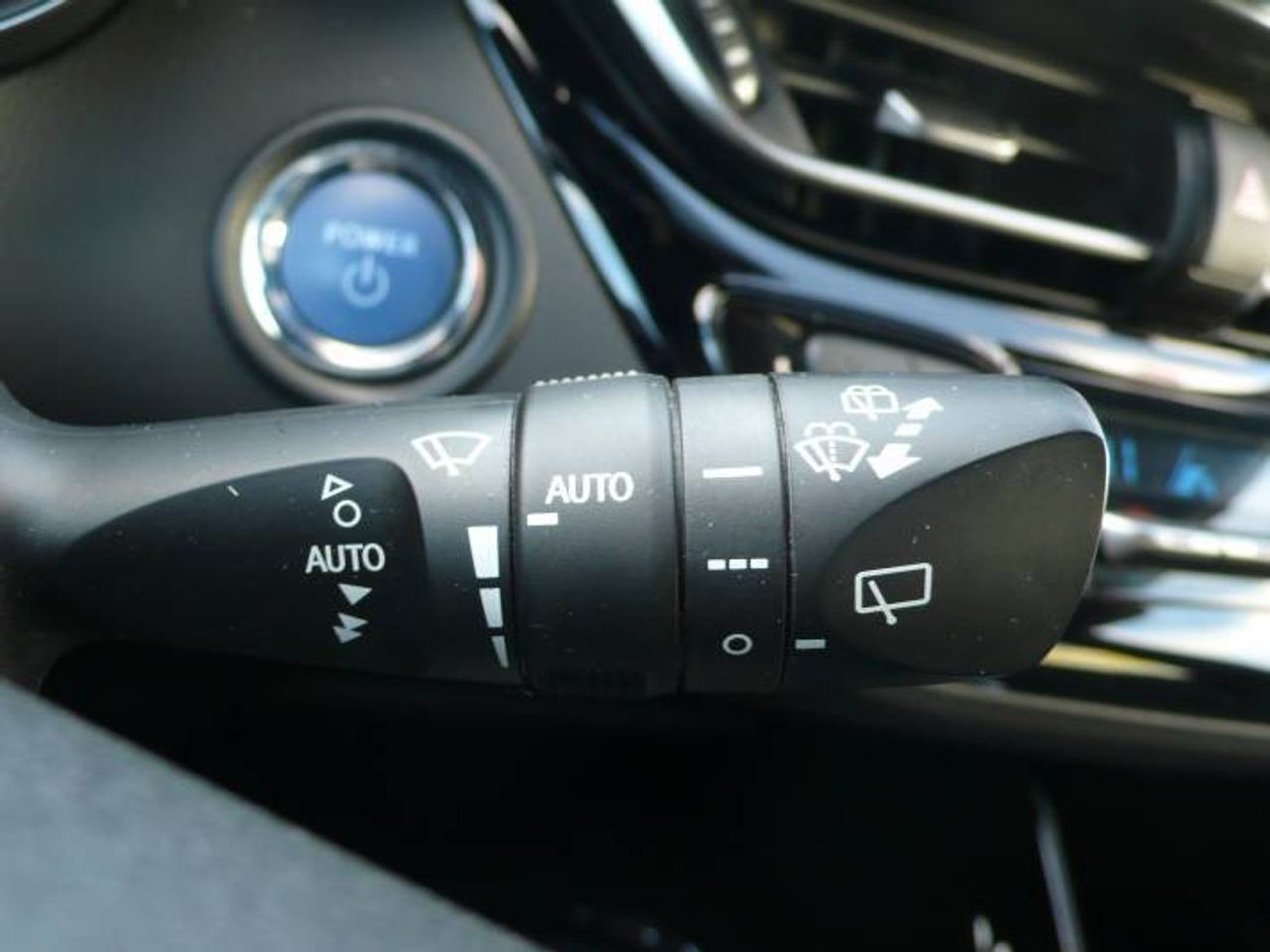 Toyota C-HR 125H Advance  - Foto 30