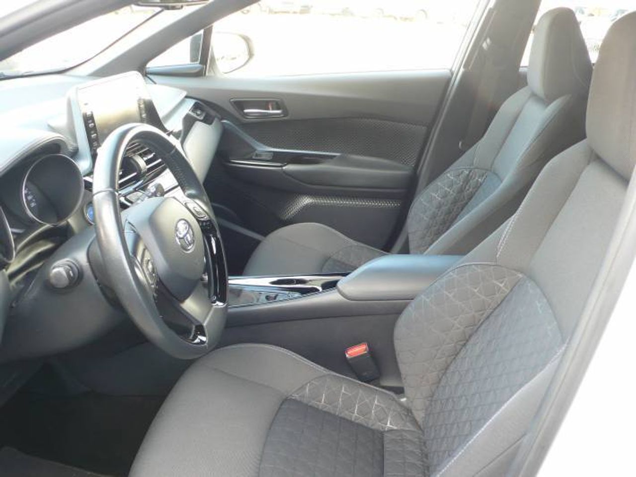 Toyota C-HR 125H Advance  - Foto 9