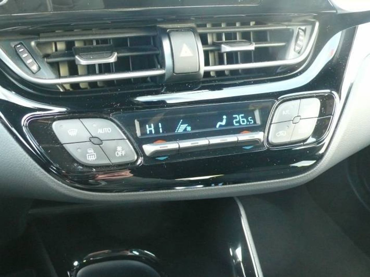 Toyota C-HR 125H Advance  - Foto 25