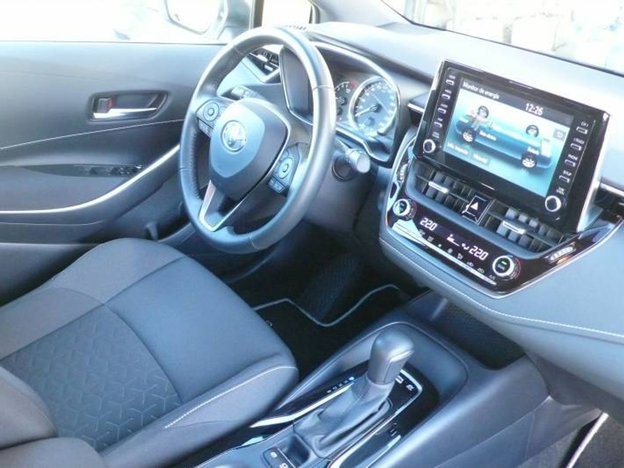 Toyota Corolla 1.8 125H ACTIVE E-CVT 5 P  - Foto 19