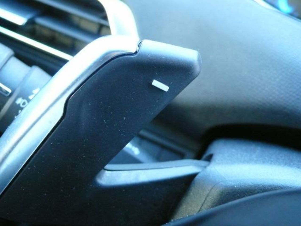 Peugeot 3008 Hybrid 1.6 HYBRID 225 Allure Aut.  - Foto 37