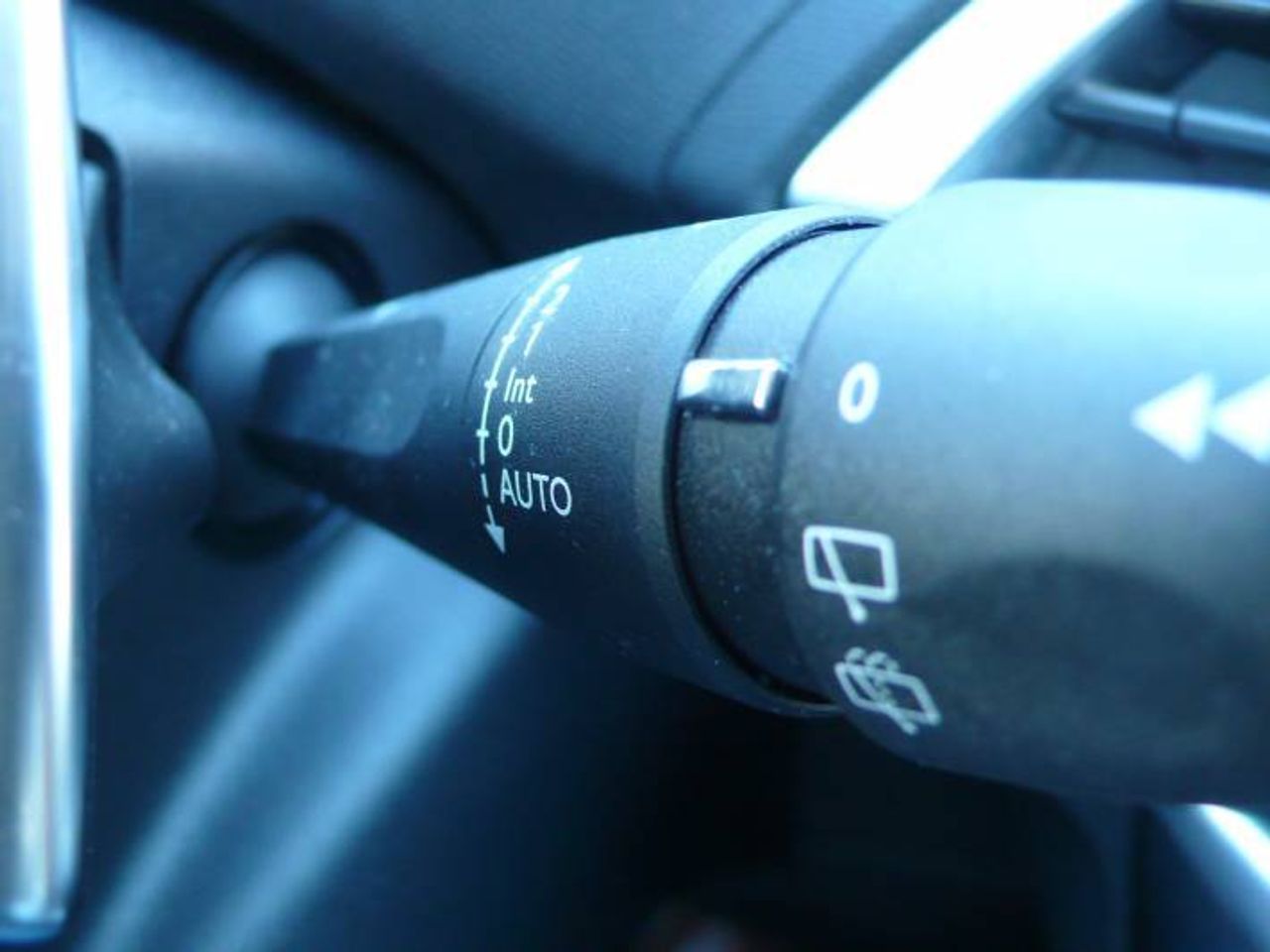 Peugeot 3008 Hybrid 1.6 HYBRID 225 Allure Aut.  - Foto 33