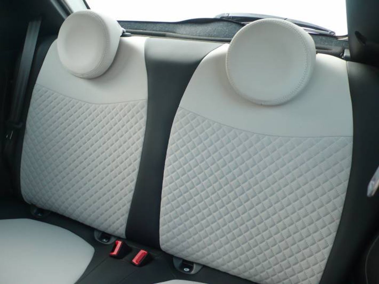 Fiat 500 Dolcevita 1.0 Hybrid 51KW (70 CV) 3 Puerta  - Foto 11