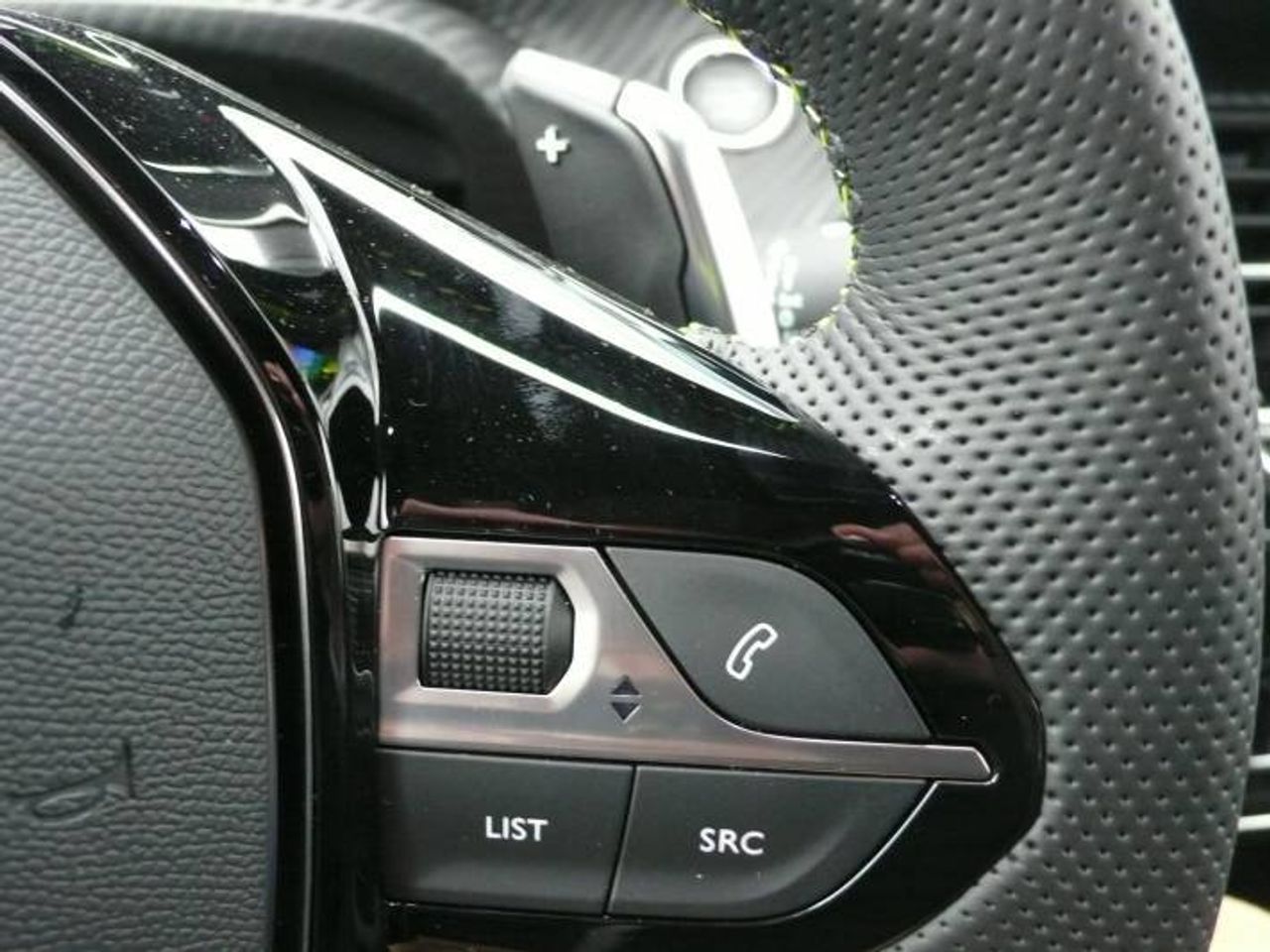 Peugeot 2008 GT 1.5 BLUEHDI 130CV EAT8  - Foto 18