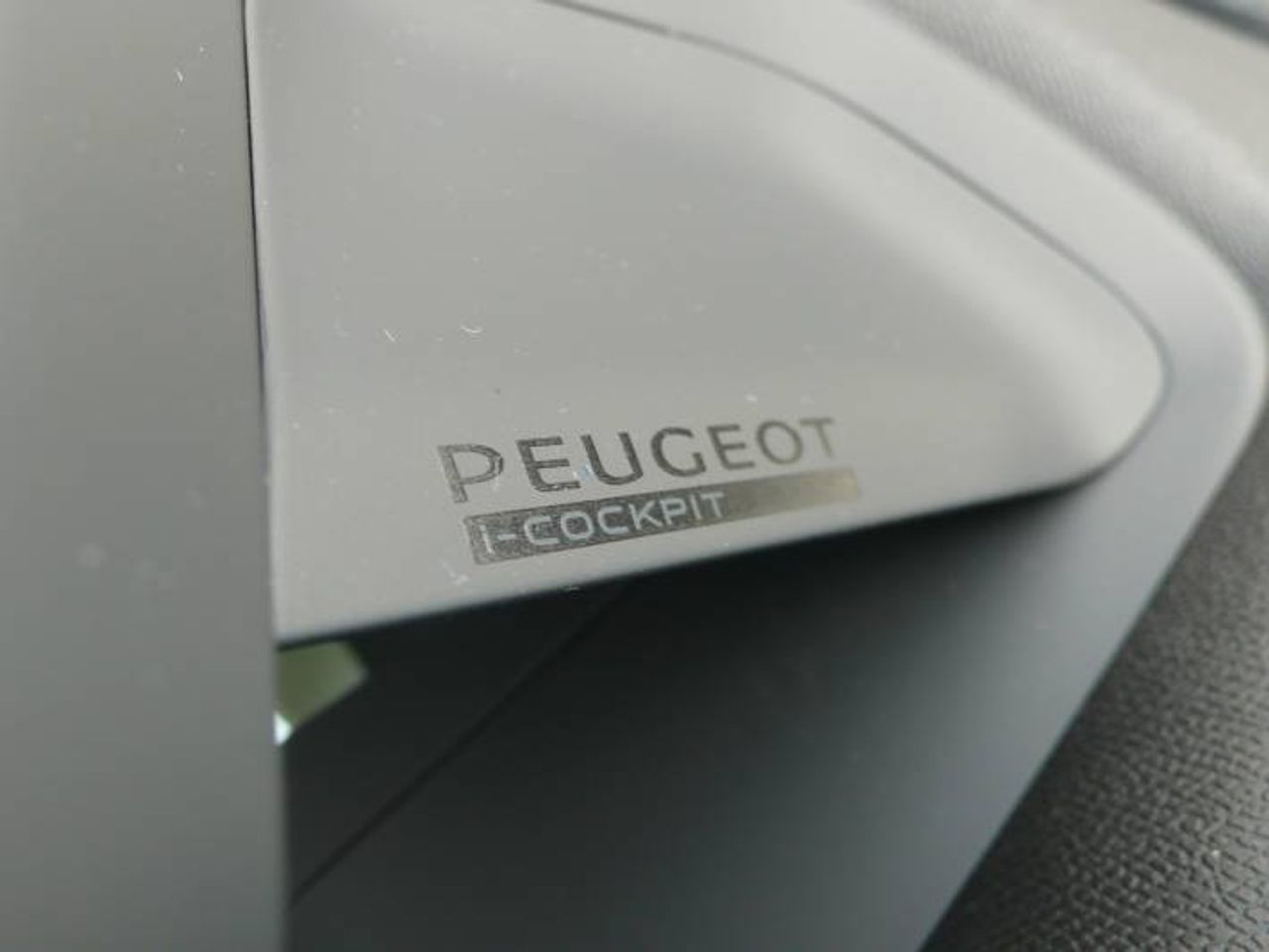 Peugeot 2008 GT 1.5 BLUEHDI 130CV EAT8  - Foto 29