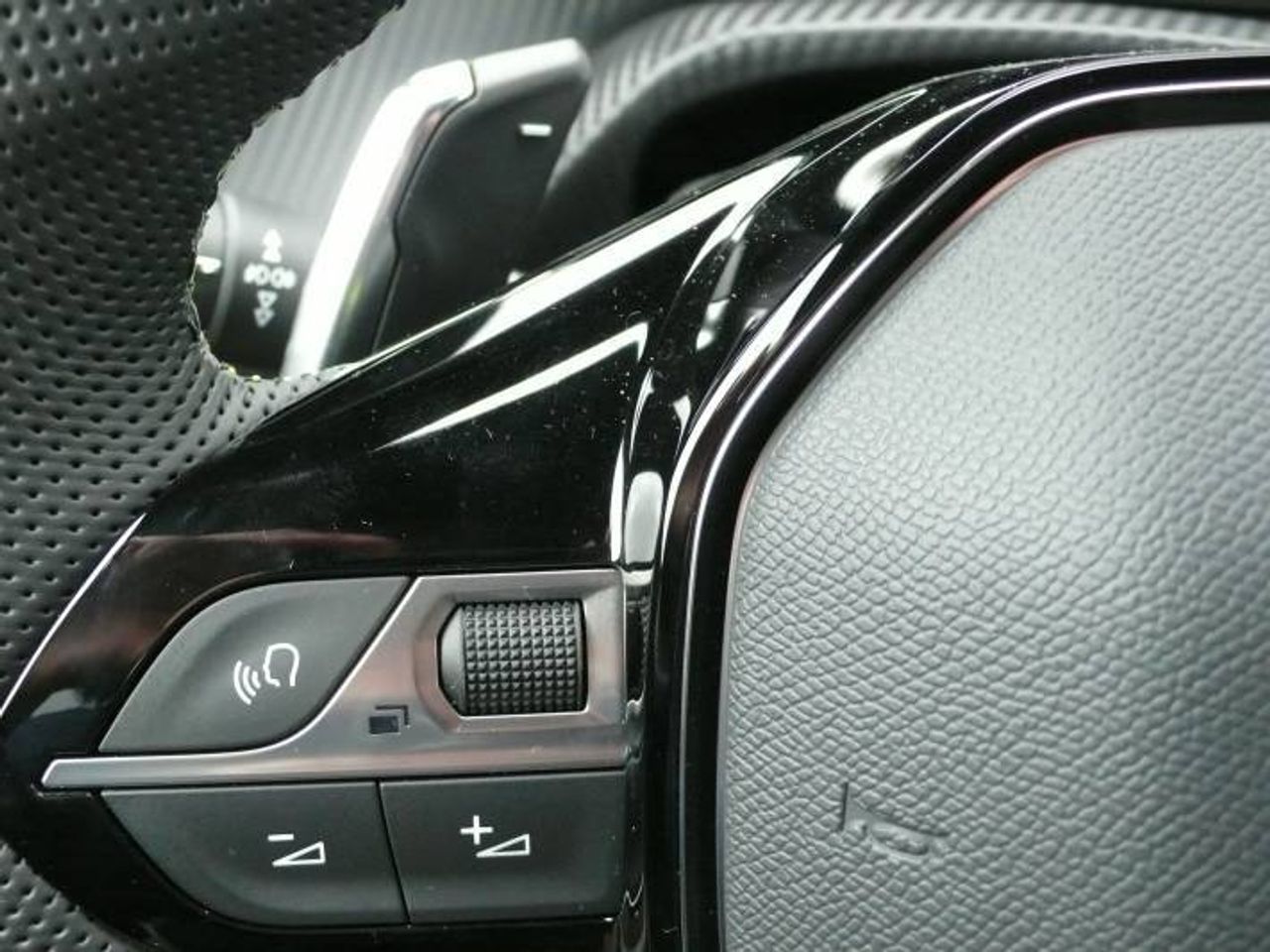 Peugeot 2008 GT 1.5 BLUEHDI 130CV EAT8  - Foto 19