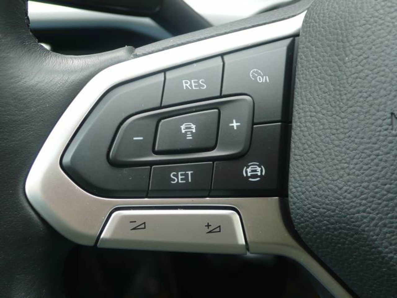 Volkswagen Golf Berlina 2.0 TDI  - Foto 30