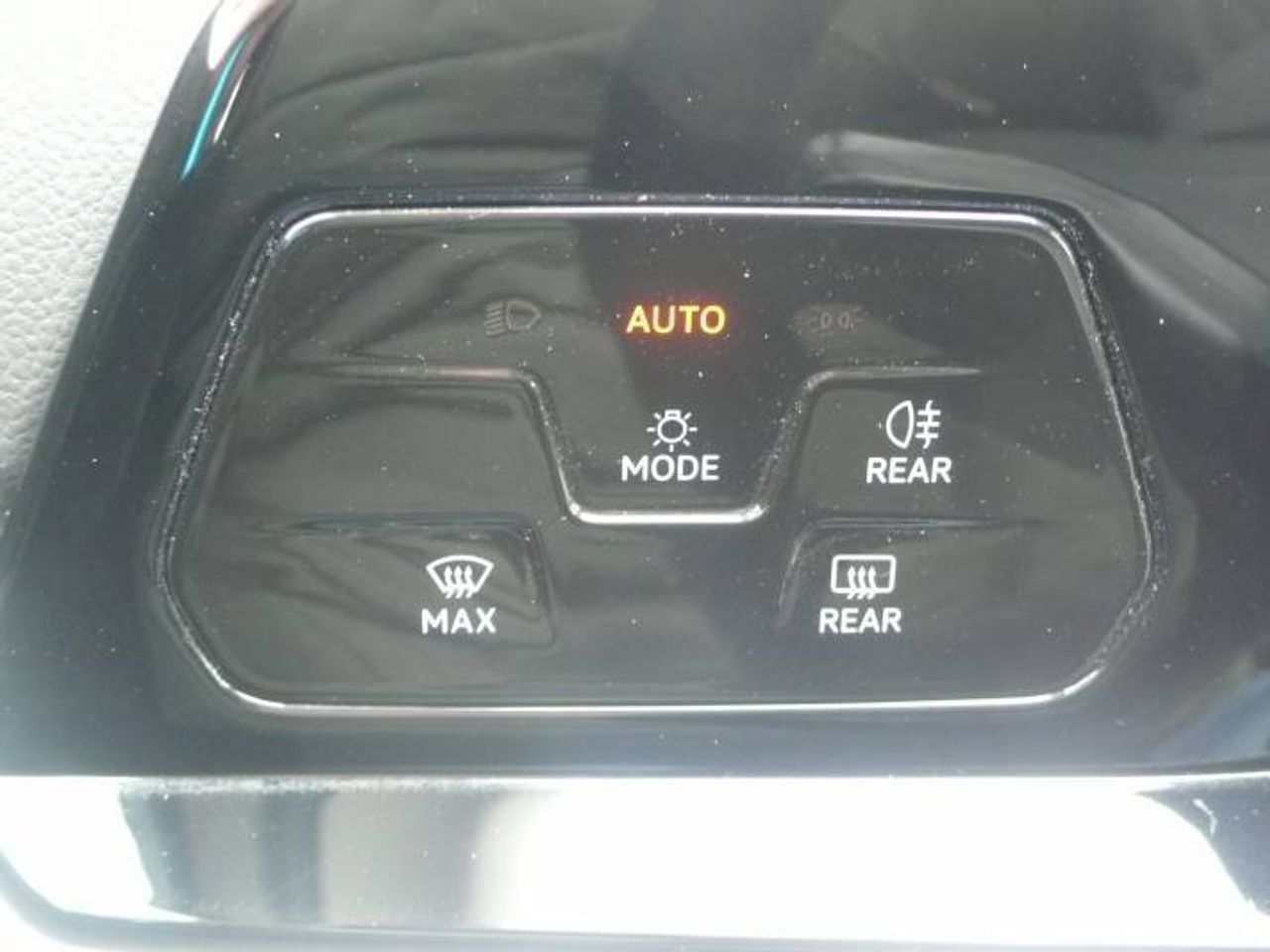 Volkswagen Golf Berlina 2.0 TDI  - Foto 31