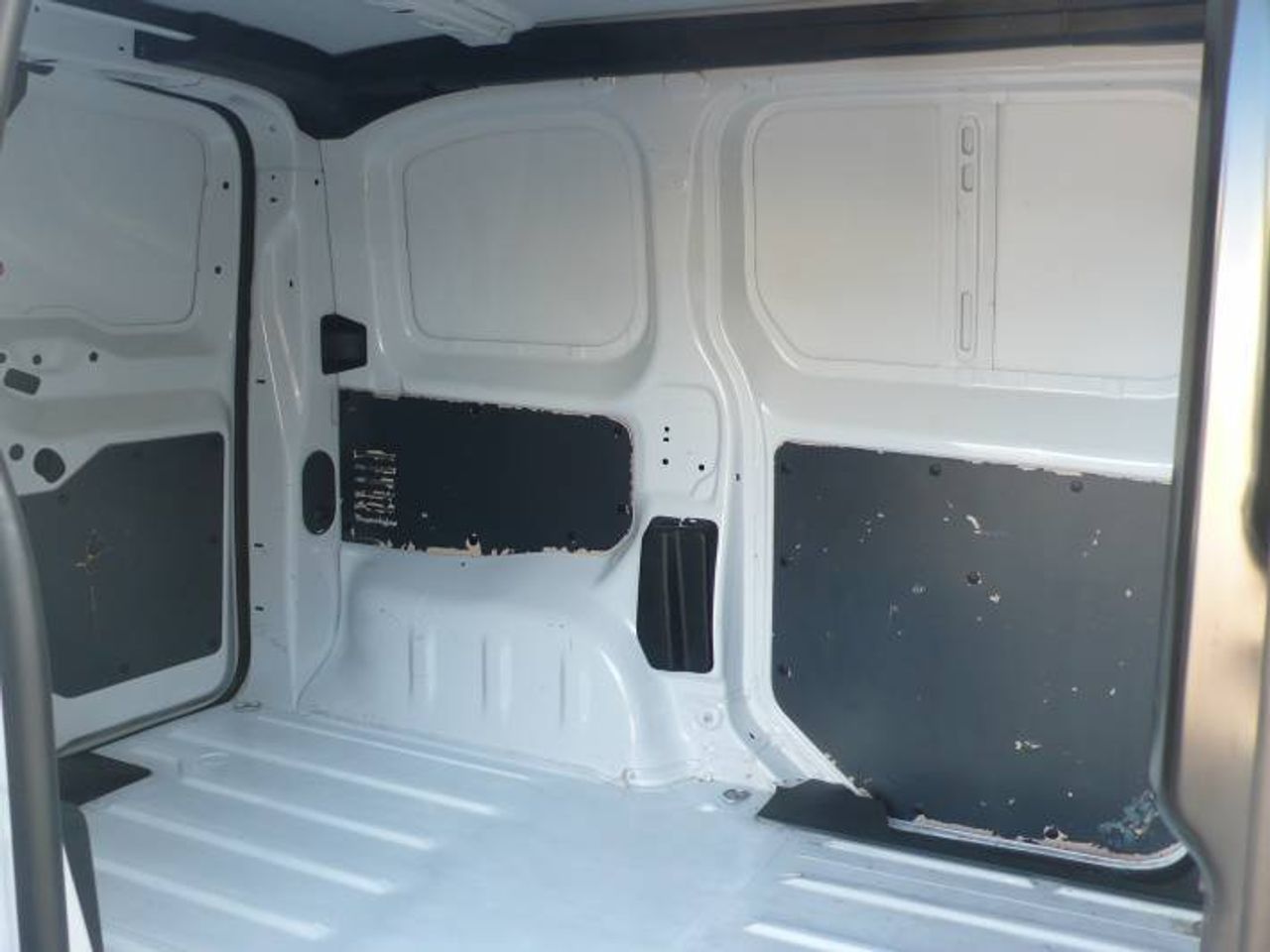 Fiat Scudo Furgón L1 100cv MT6 Business 4 Puertas  - Foto 10