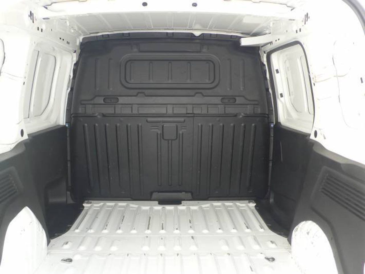Opel Combo Cargo 1.5 TD 75kW (100CV) Express L H1 650kg  - Foto 9