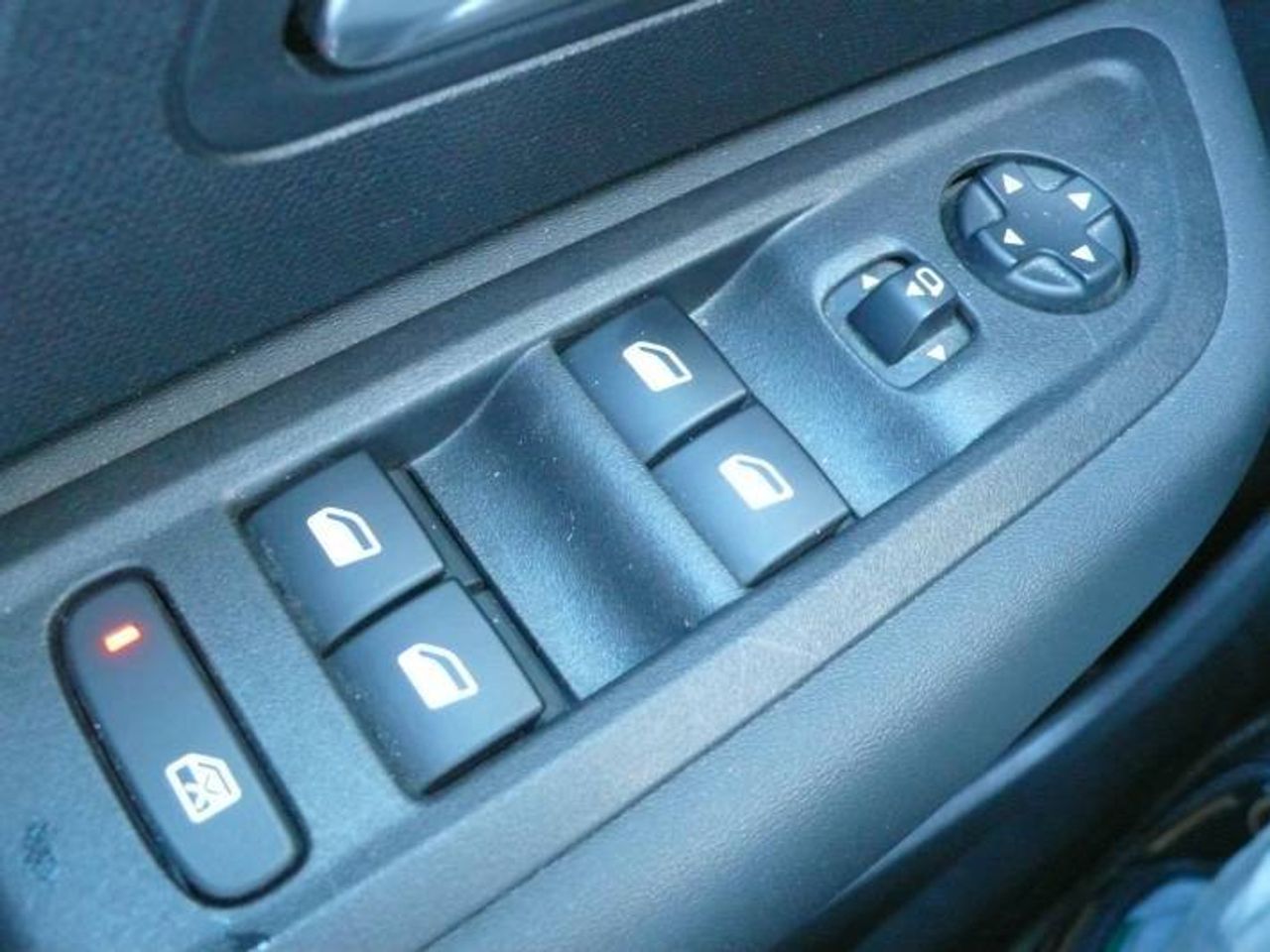 Citroën C4 BlueHdi 110 S&S Feel Pack 5 Puertas  - Foto 34