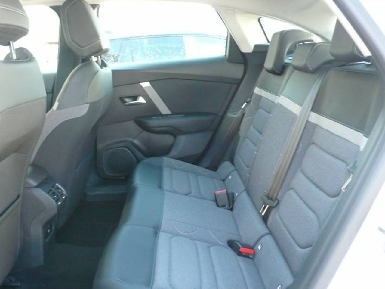 Citroën C4 BlueHdi 110 S&S Feel Pack 5 Puertas  - Foto 10