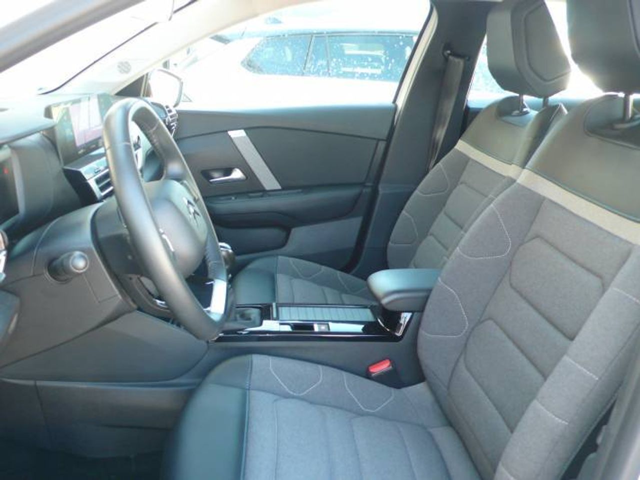 Citroën C4 BlueHdi 110 S&S Feel Pack 5 Puertas  - Foto 9