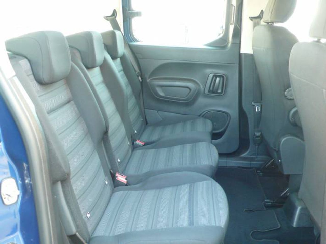 Opel Combo 1.5 TD 96kW (130CV) S/S Selective XL  - Foto 17