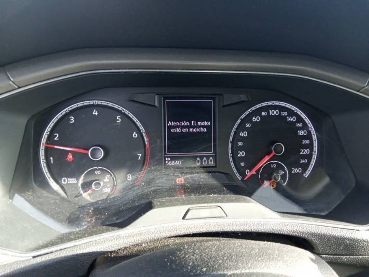 Volkswagen T-Roc Advance R-Line 1.0 TSI 81kW (110CV)  - Foto 6