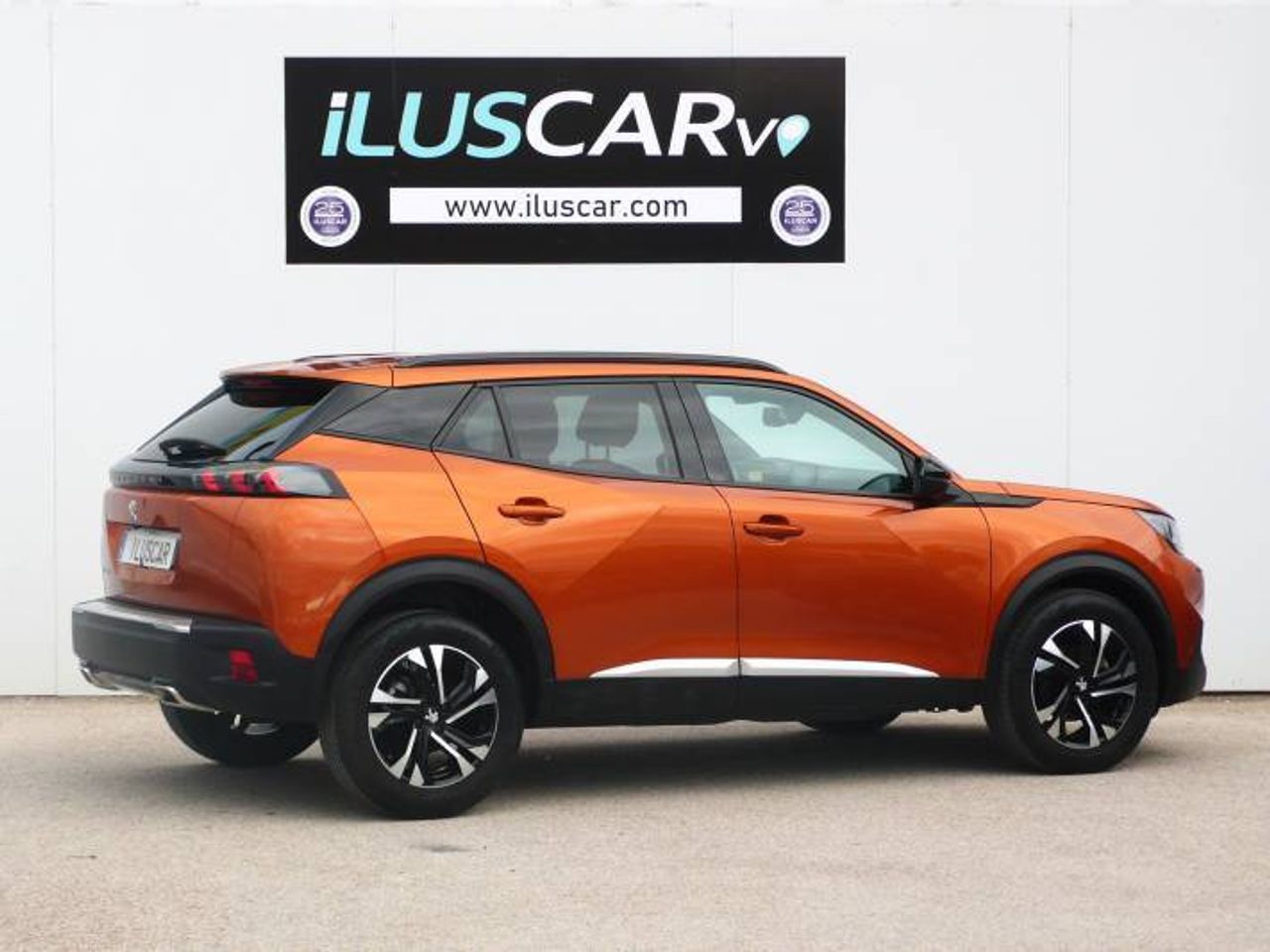 Peugeot 2008 1.2 Allure Pack 130 EAT8  - Foto 4