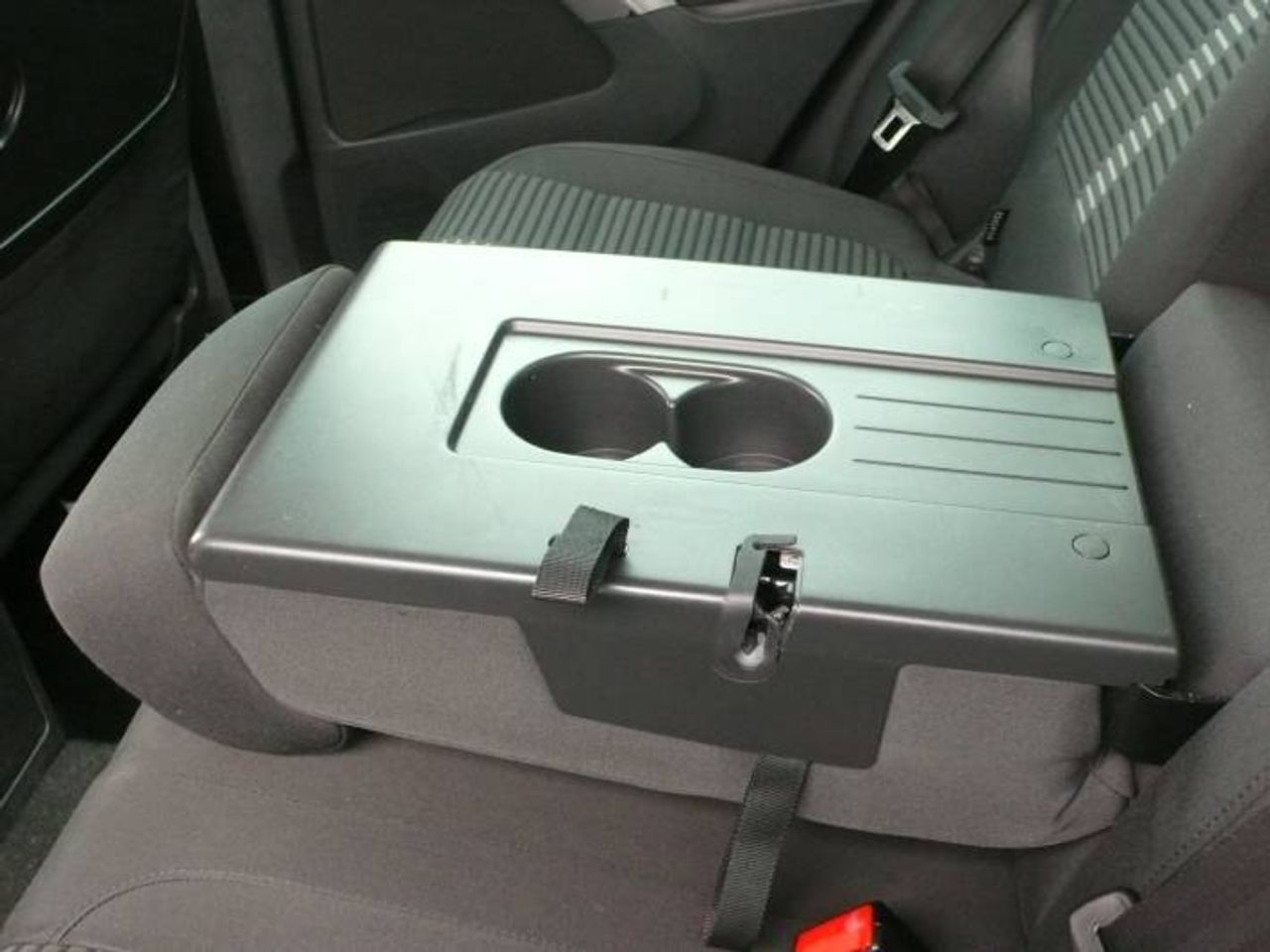 Volkswagen Tiguan 2.0 TDI ADVANCE 4 MOTION 140 - Foto 11