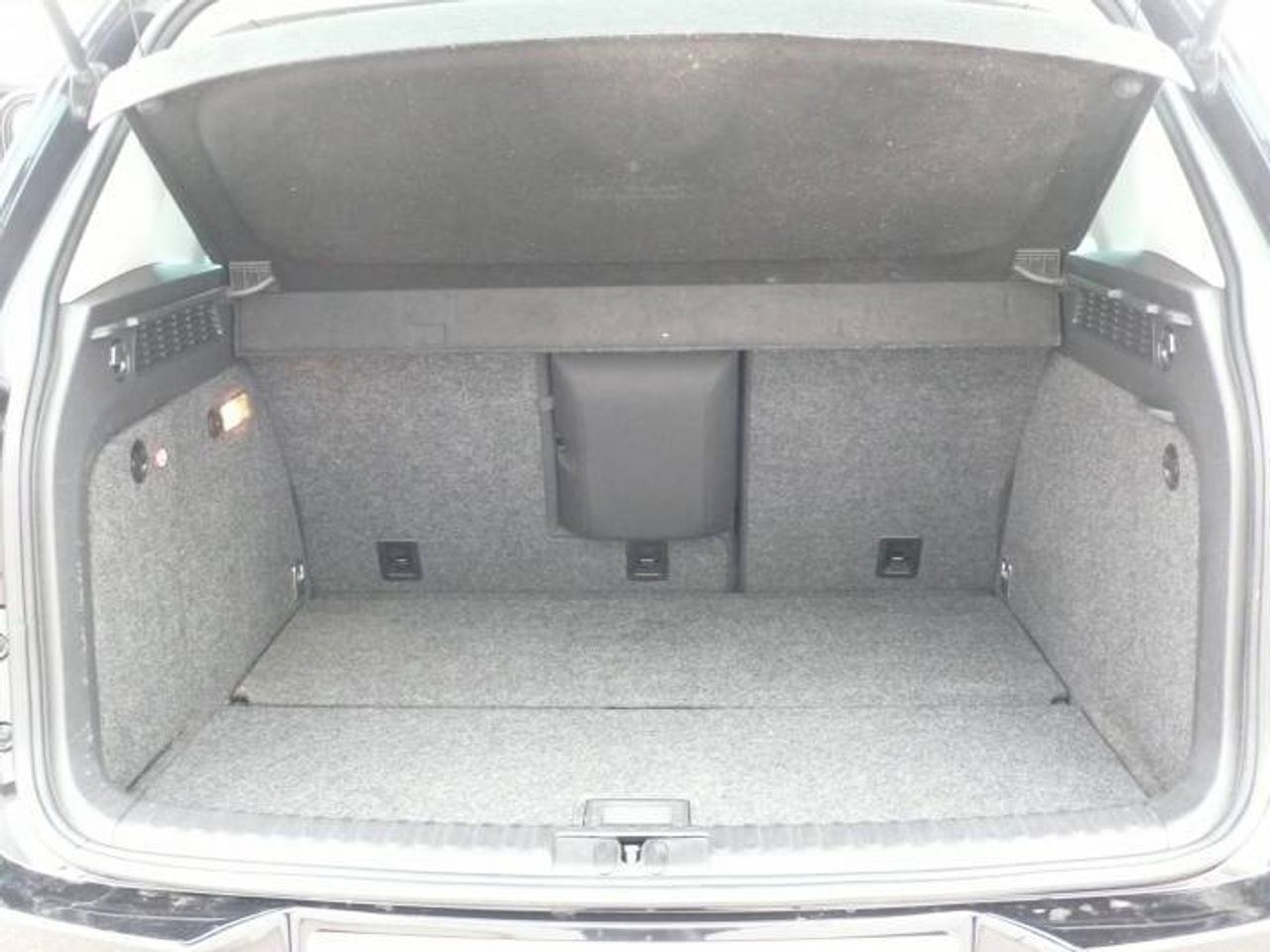 Volkswagen Tiguan 2.0 TDI ADVANCE 4 MOTION 140 - Foto 30