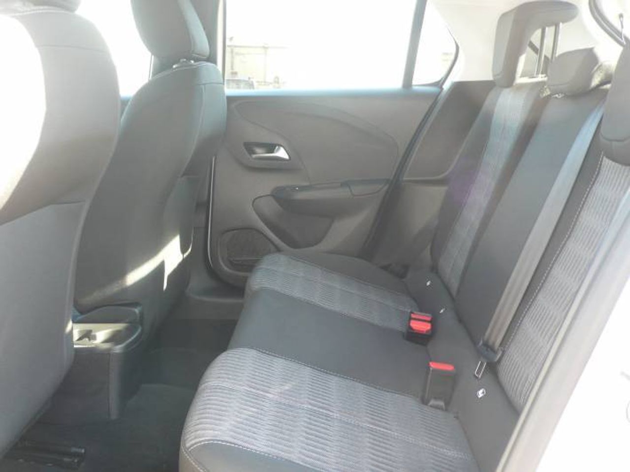 Opel Corsa 1.2T XHL 74kW (100CV) Edition  - Foto 10