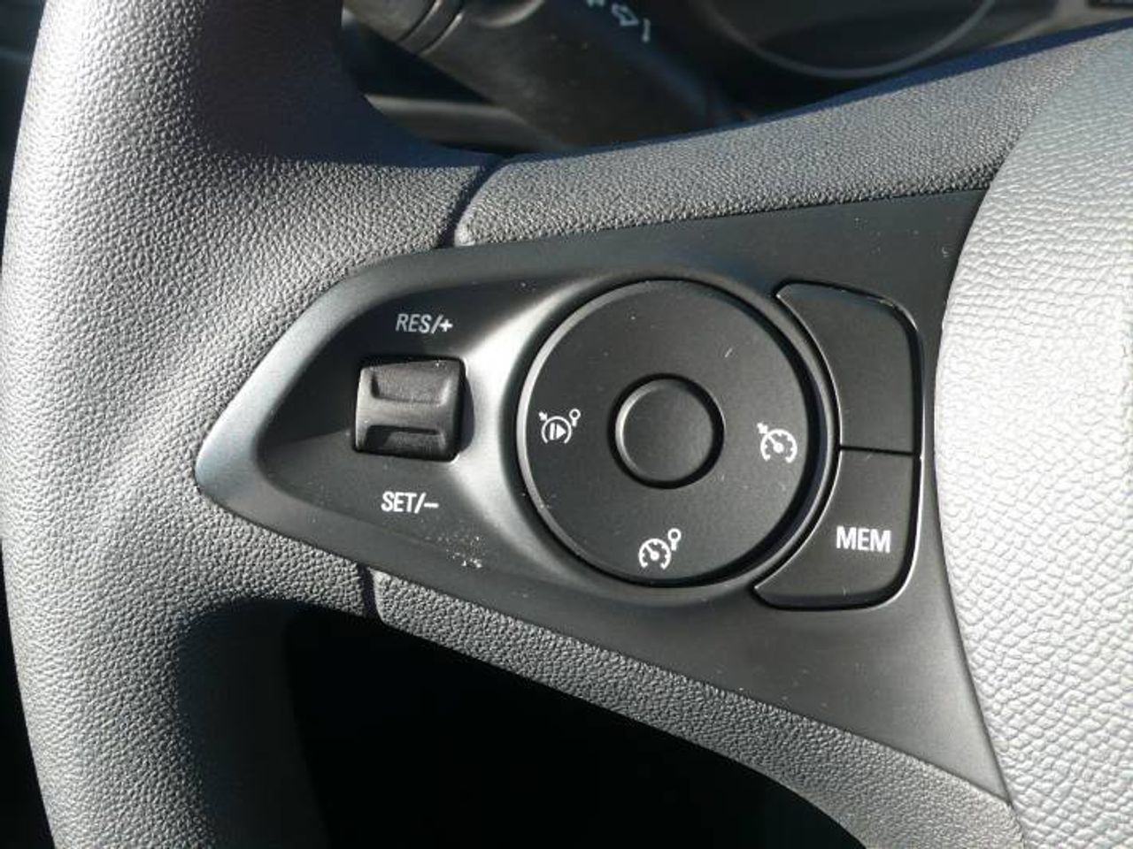 Opel Corsa 1.2T XHL 74kW (100CV) Edition  - Foto 28