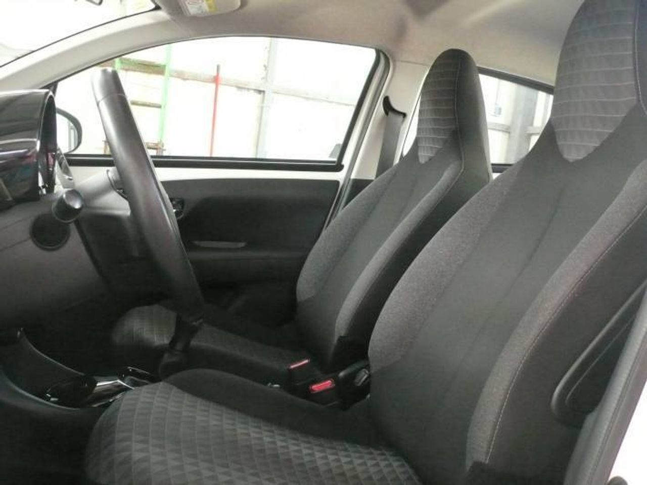 Peugeot 108 ALLURE VTi  - Foto 9