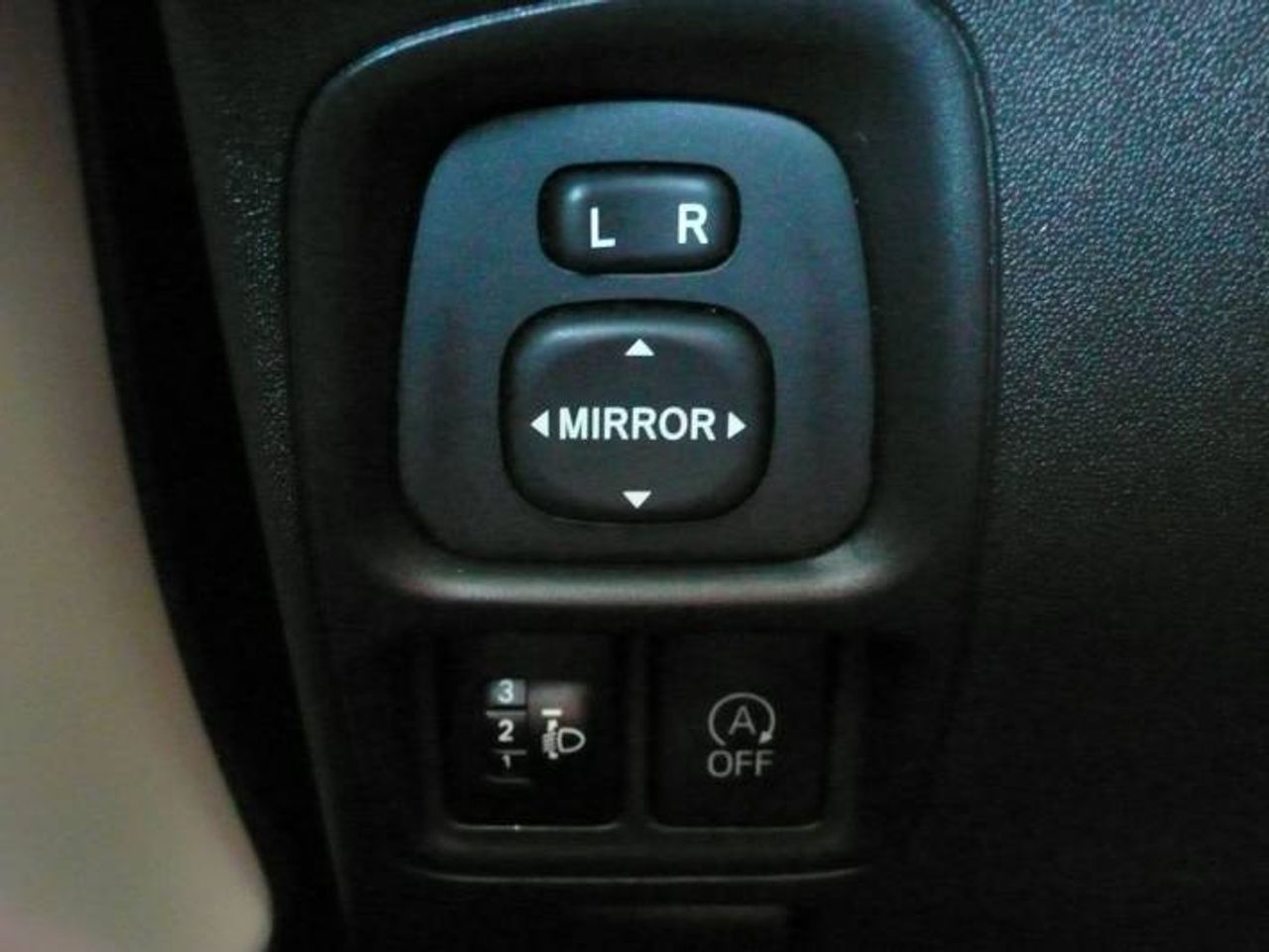 Peugeot 108 ALLURE VTi  - Foto 28