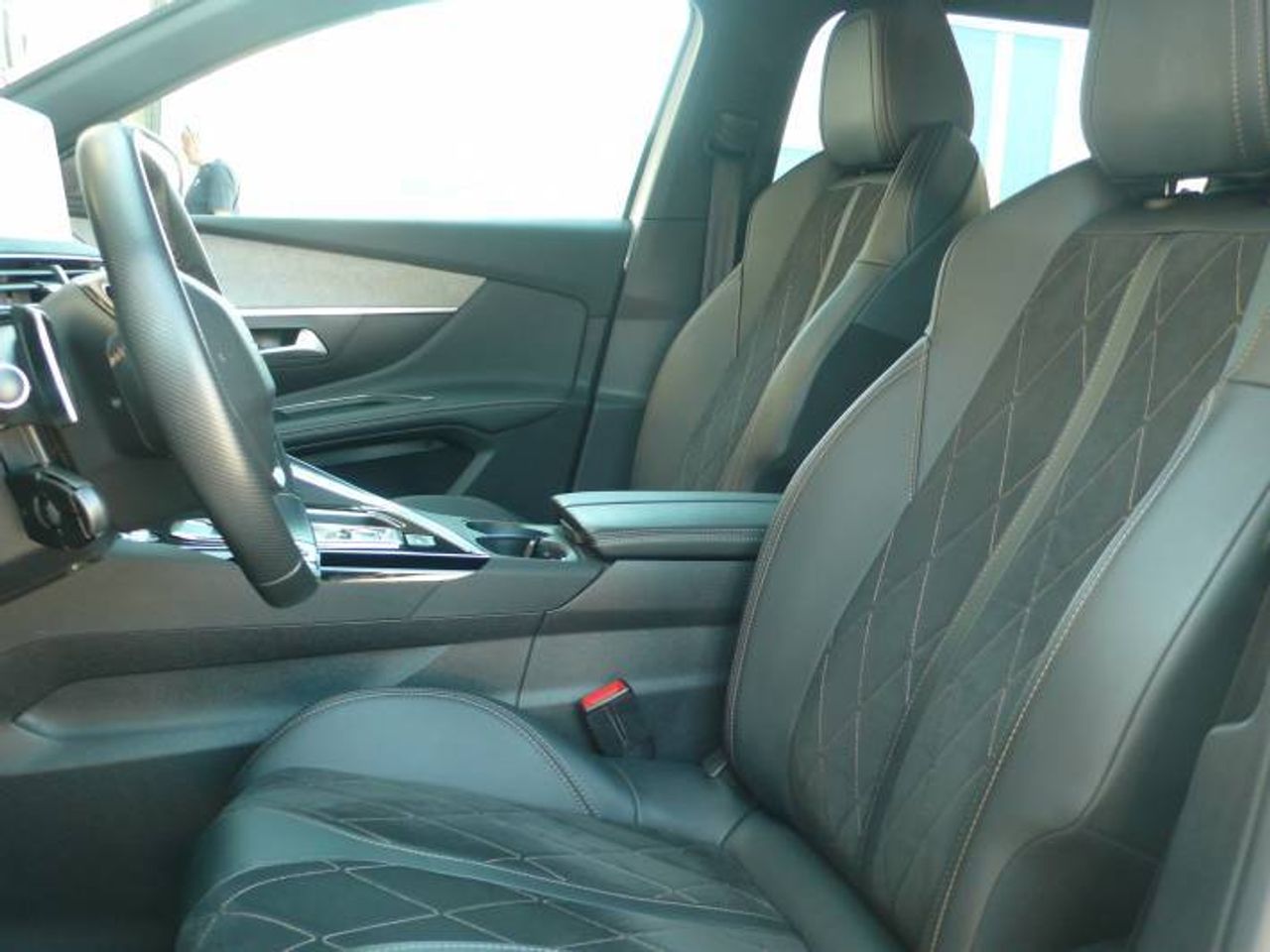 Peugeot 5008 GT BLUE HDI 180 S&S EAT8  - Foto 9