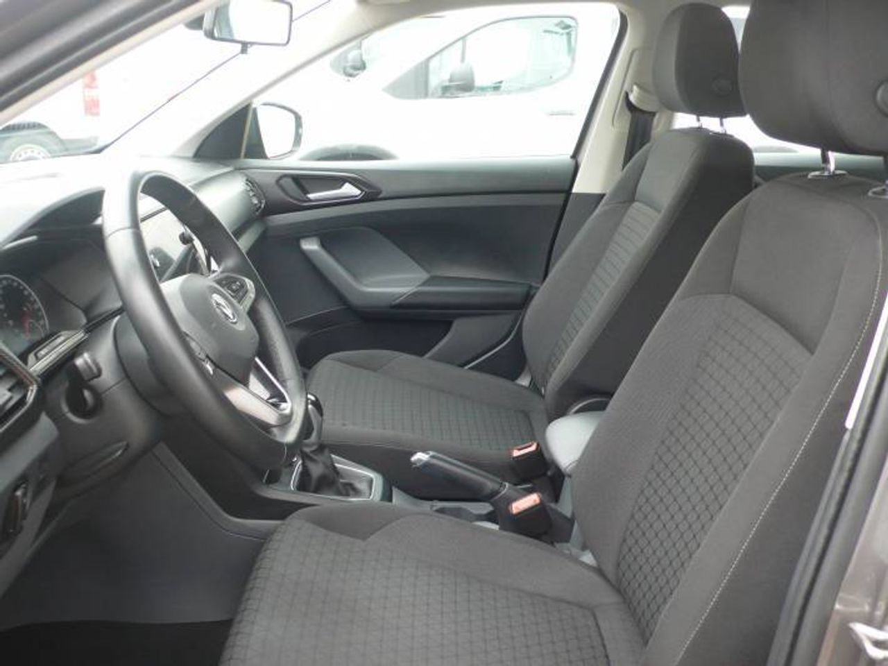 Volkswagen T-Cross Advance 1.0 TSI 115CV AT7 E6dT  - Foto 9